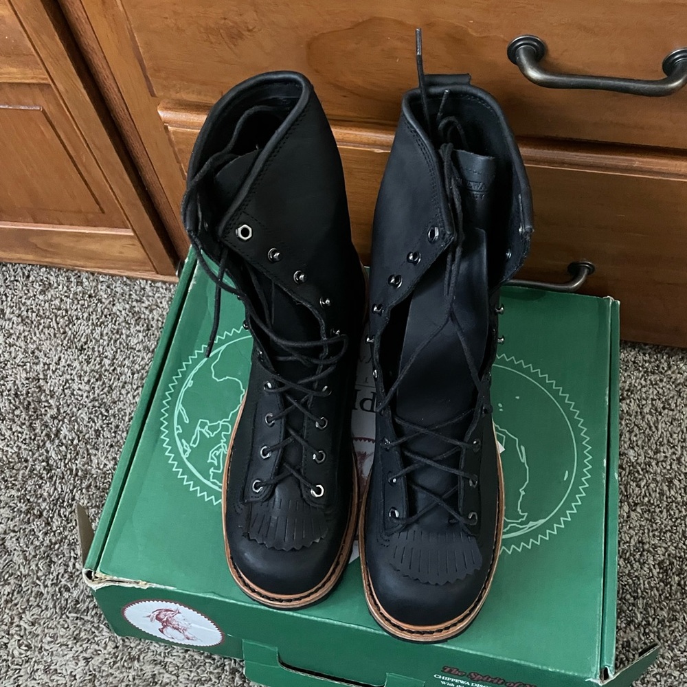 chippewa logger boots